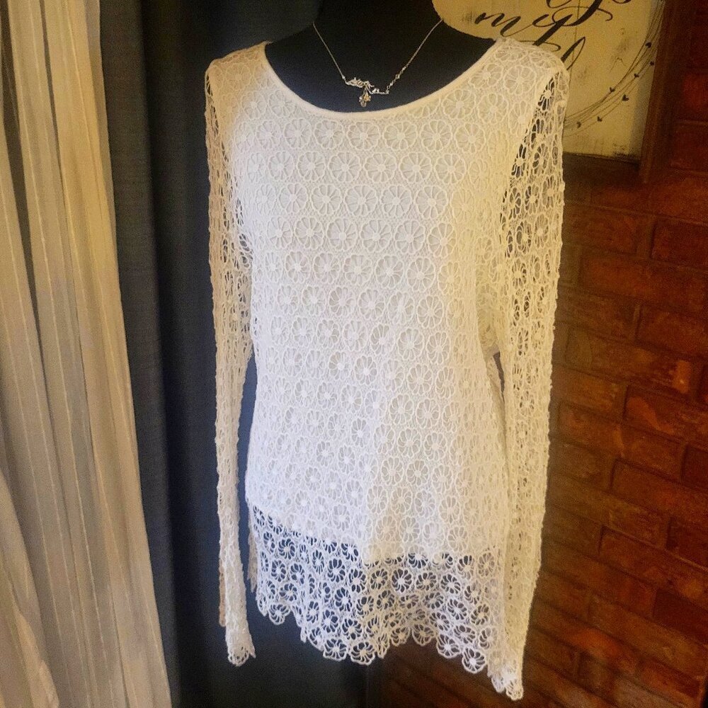 Dolce Vita Off-White Lace Overlay Long Sleeve Blouse - Size M